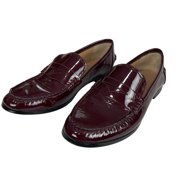 Banana Republic Shoes - Banana Republic Burgundy Patent Loafers Women’s Size 7